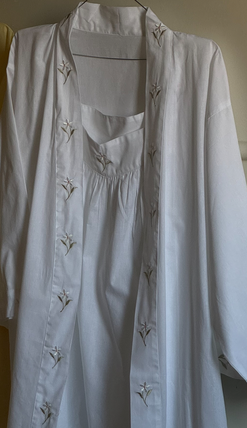 صورة مصغرة رقم 1 للمنتج قميص نوم بطن 