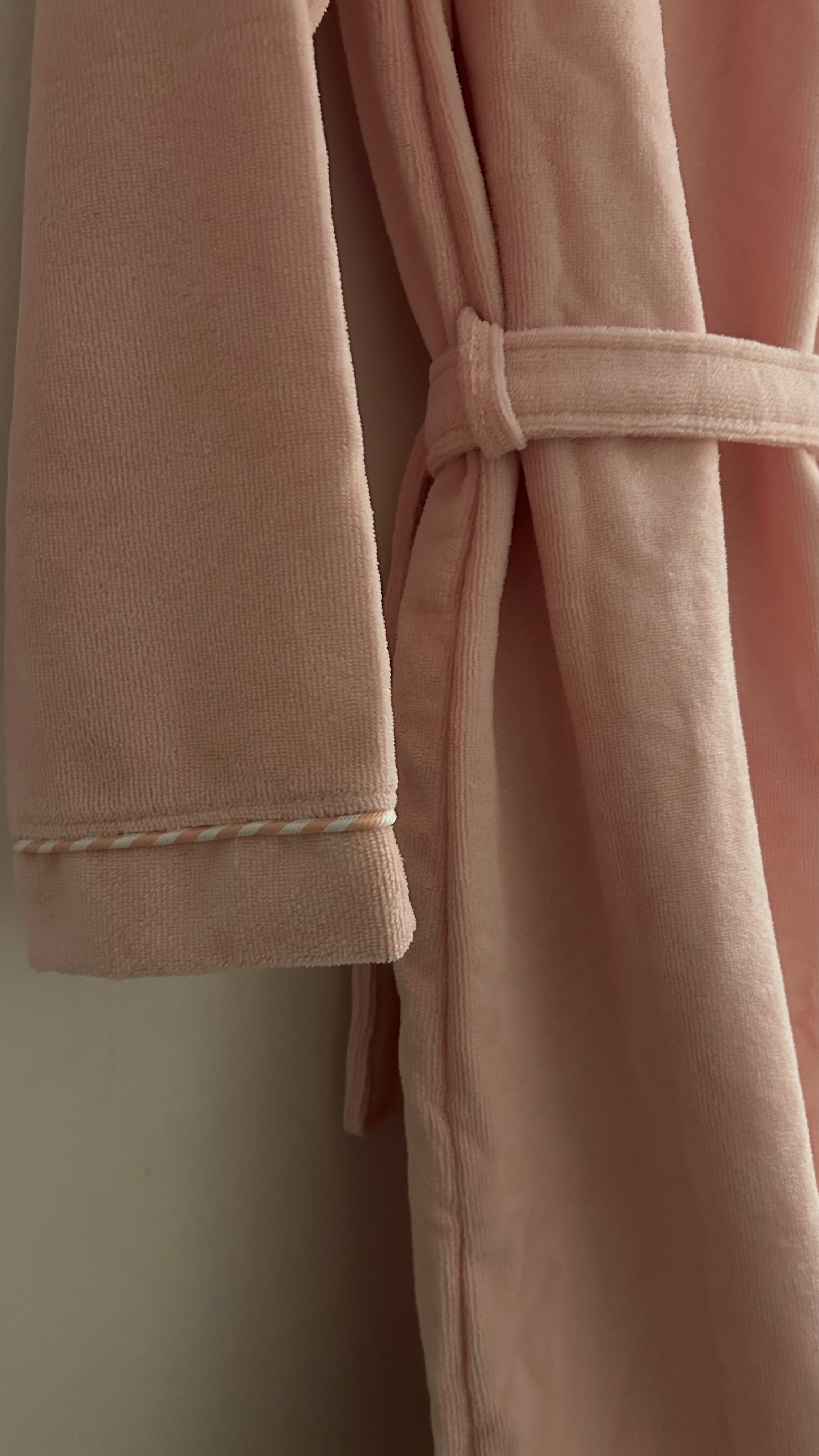 صورة مصغرة رقم 2 للمنتج كاندي روب 🍬