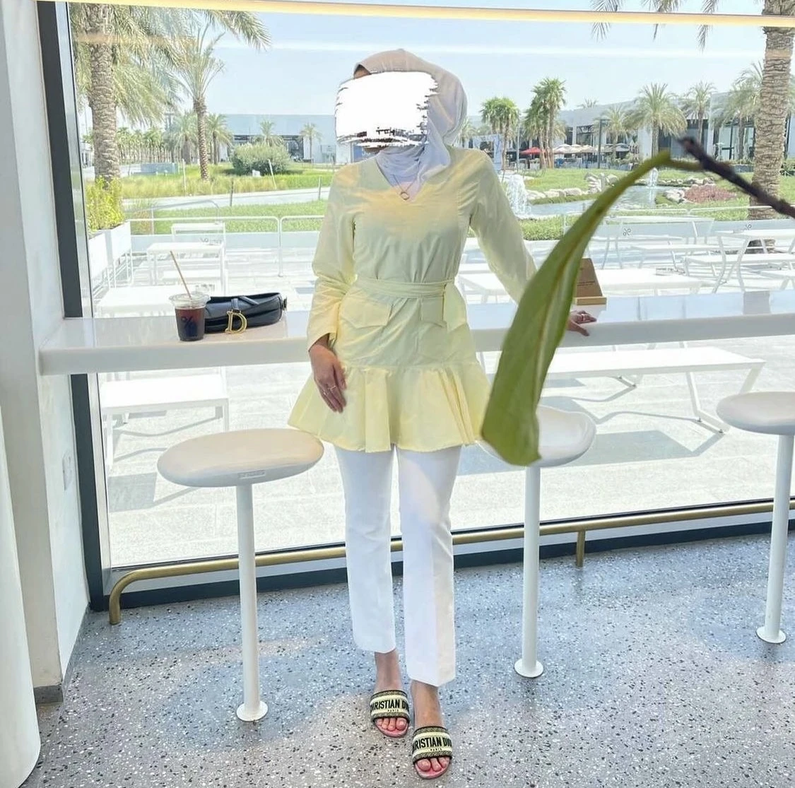 قميص الأصفر