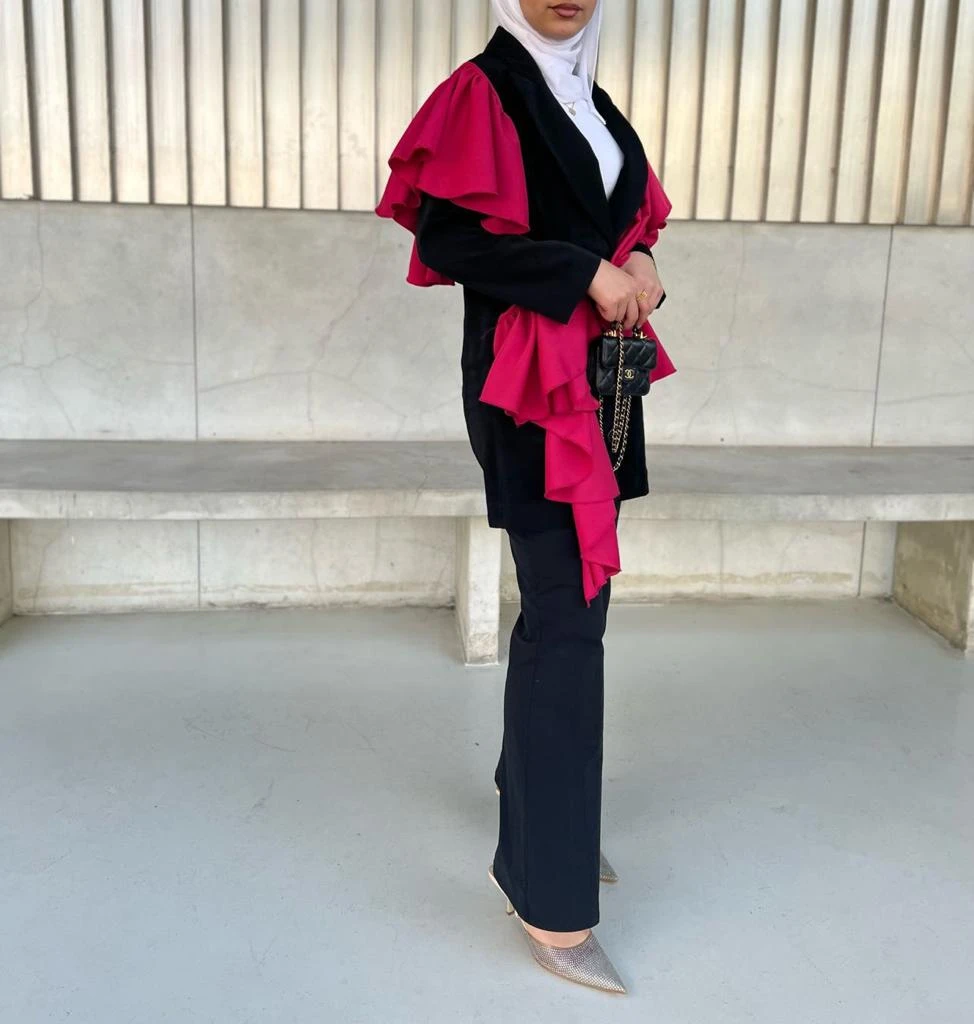 صورة مصغرة رقم 4 للمنتج البليزر الاسود