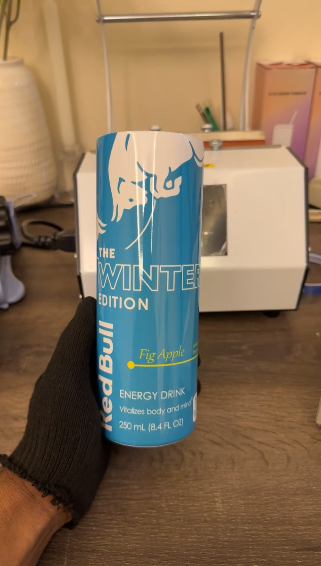 صورة مصغرة رقم 1 للمنتج ونتر اديشن